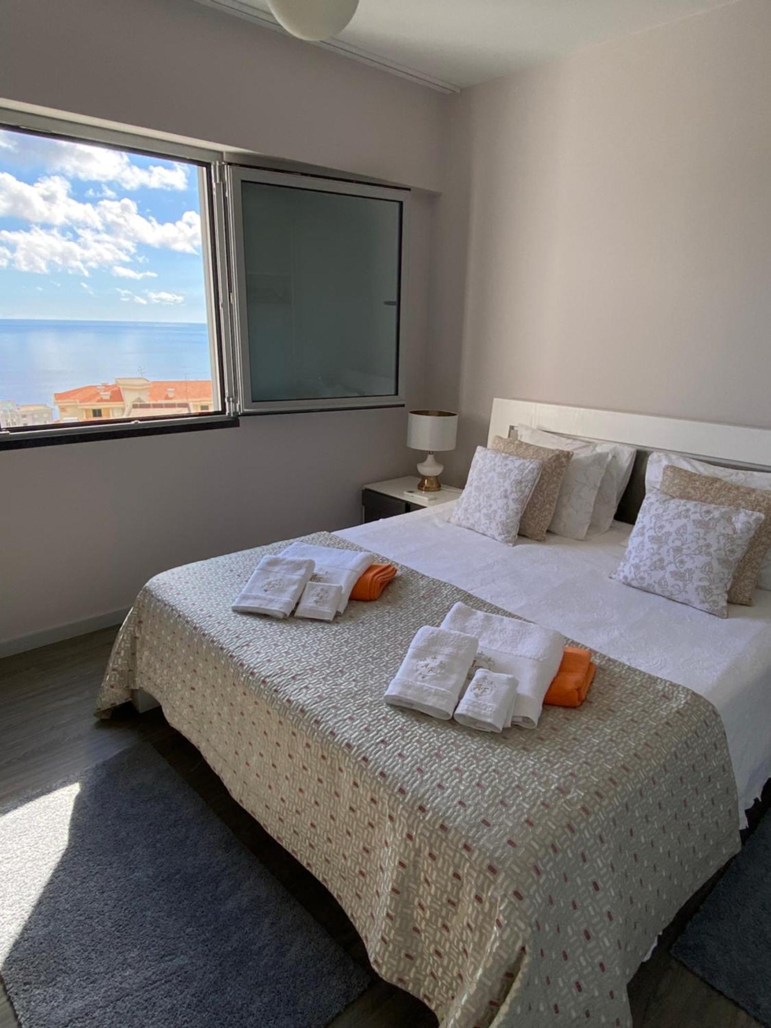 Getaway To Blue Paradise At Madeira Island Funchal  Luaran gambar